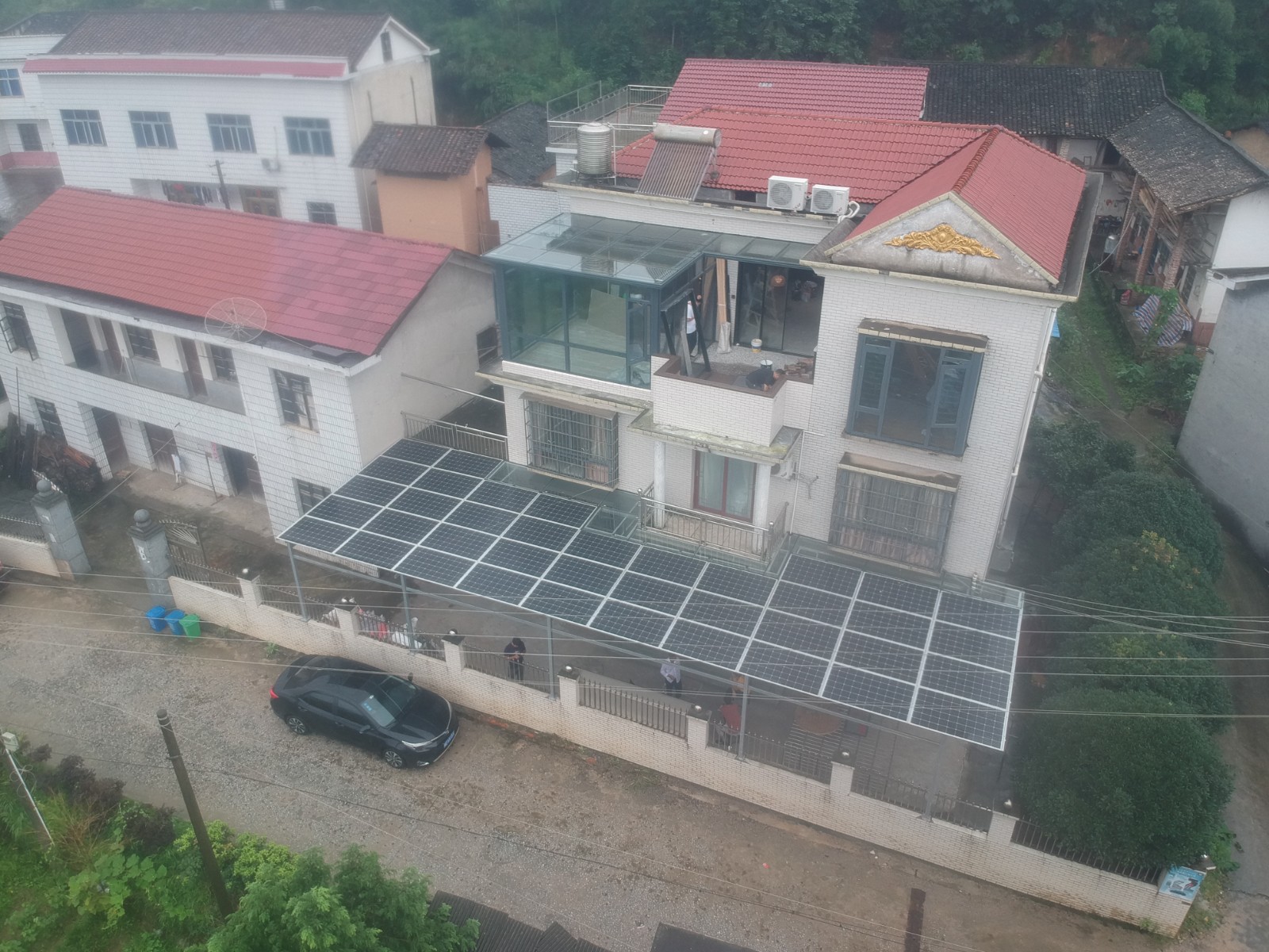 [村落光伏屋顶]浏阳市焦溪镇光伏阳光棚太阳能发电屋顶12千瓦项目