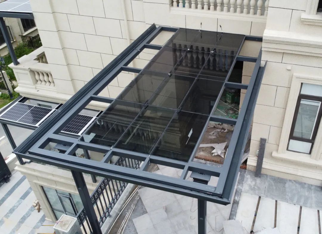 谍照曝光！菲律宾亚星集团光电建材新品组件运抵华中仓储中心，金融建站/渠路招商模式有望越发多元